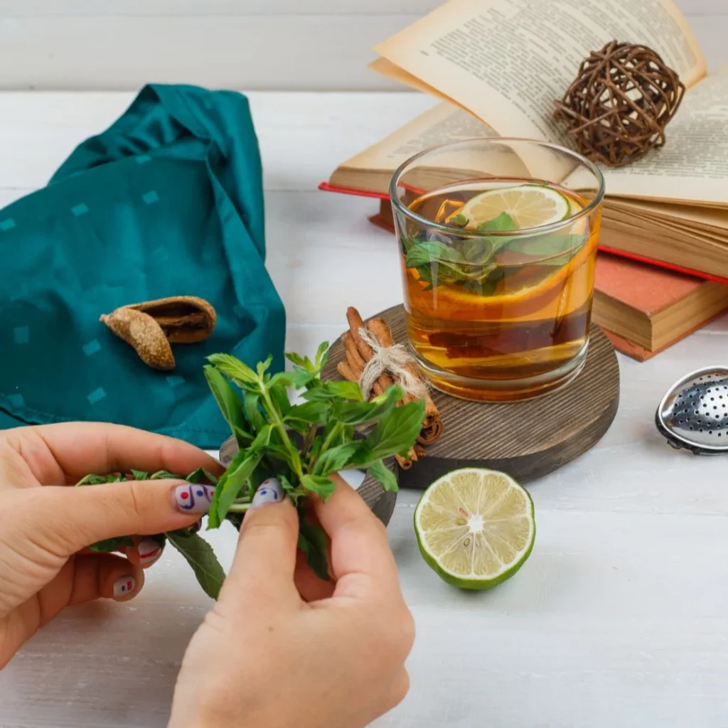 How to Make Oregano Tea From Fresh Leaves